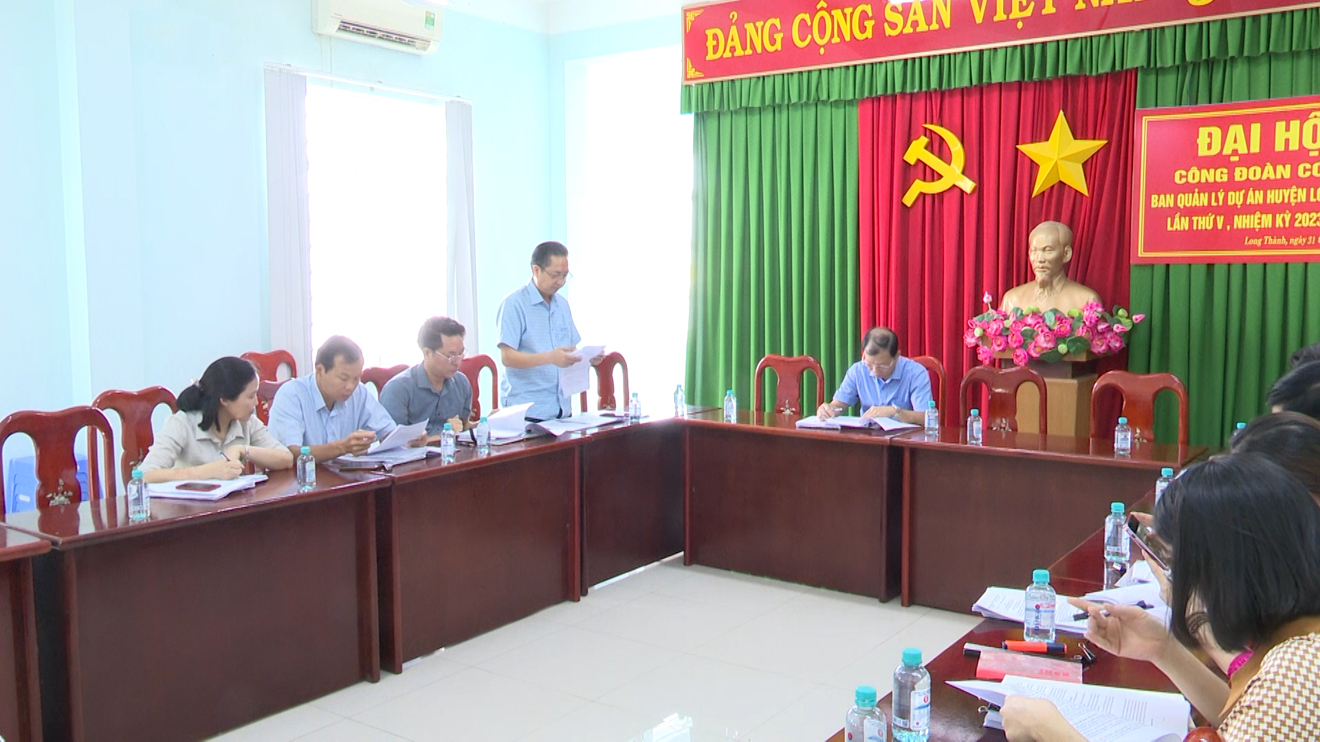 KET QUA THUC HIEN QUY CHE DAN CHU TAI BAN QLDA HUYEN LONG THANH.mp4.00_00_24_00.Still001.jpg