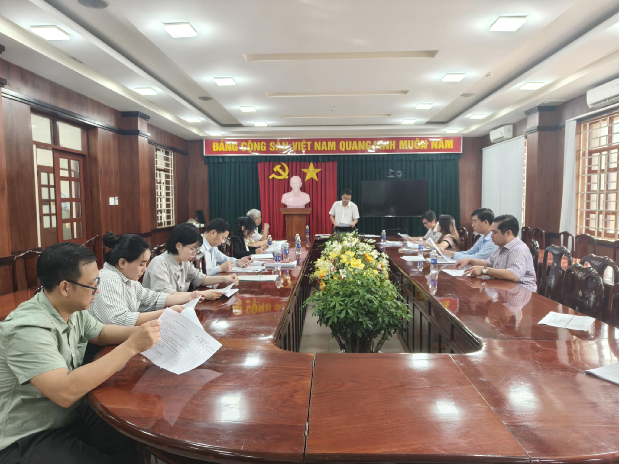 b03353d6 54d0 4b79 bbb2 726a47e19455